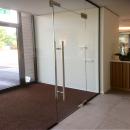 enclosed porch with tempered glass door