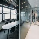 Board room with single glass partition
