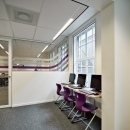 Special fitting single glass partition wall