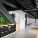 Single glass partition wall at Pulse Delft