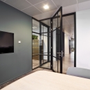 IQ-Pro double glass wall with vertical and horizontal grid