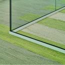 Corner detail single glass partition wall without vertical stand