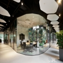 Circular-setting of a  single glass partition