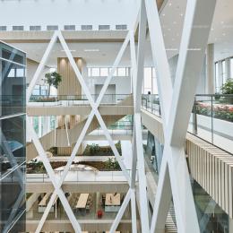 Atrium with QbiQ Safety Glass partition