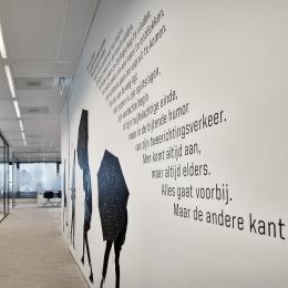 Double glass demountable glass wall
