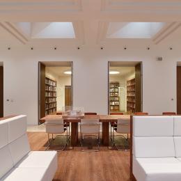 Library at B300 The Hague