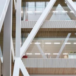 Atrium with QbiQ Safety Glass partition to prevent people falling through
