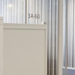 QbiQ IQ-Single partitions wall with text design added