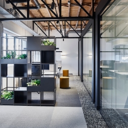 Double glass partition at BDO Enschede