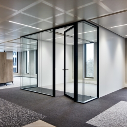 QbiQ partitions and doors