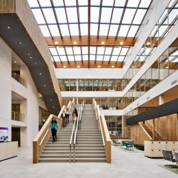 Overview of the stairs with people on it