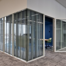 Spreekkamers met dubbelglas  bij Neele-Vat in Pernis