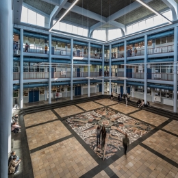 Inside ROC Mondriaan Den Haag